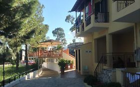 Michalis Place Apartments