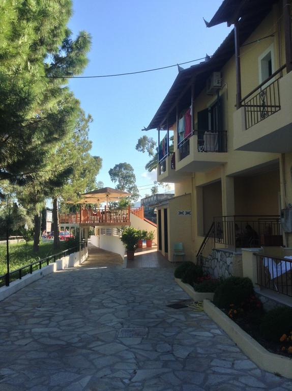 Michalis Place Apartments Βασιλική Εξωτερικό φωτογραφία